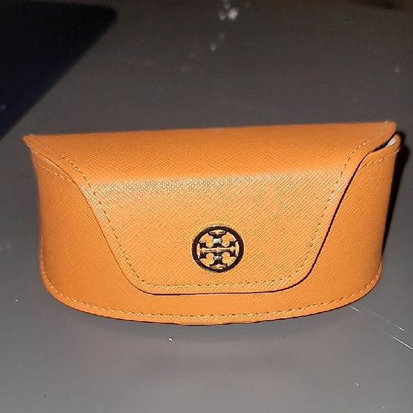 Tory Burch Sunglasses Case in Vibrant Orange - Picture 1 of 5
